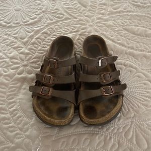 Birkenstock Florida triple buckle strap